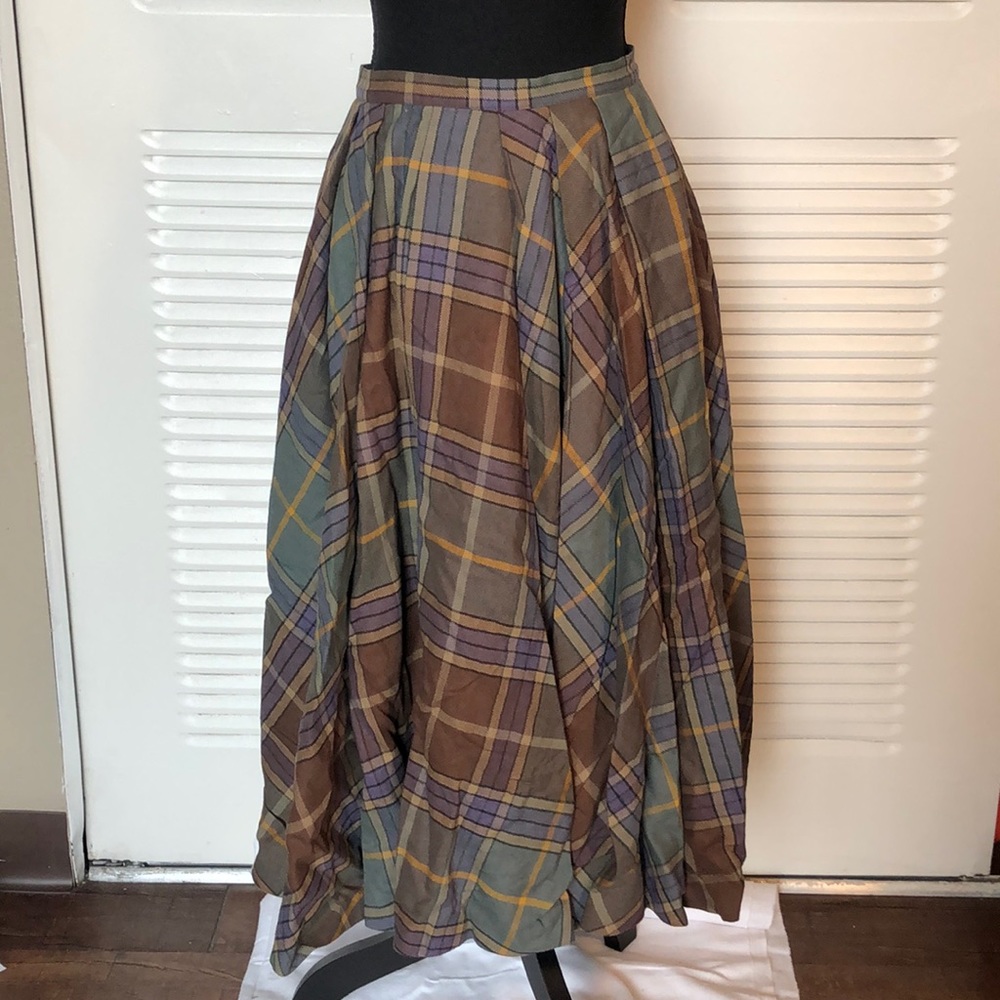 Gump’s San Francisco Salvatore Ferragamo skirt